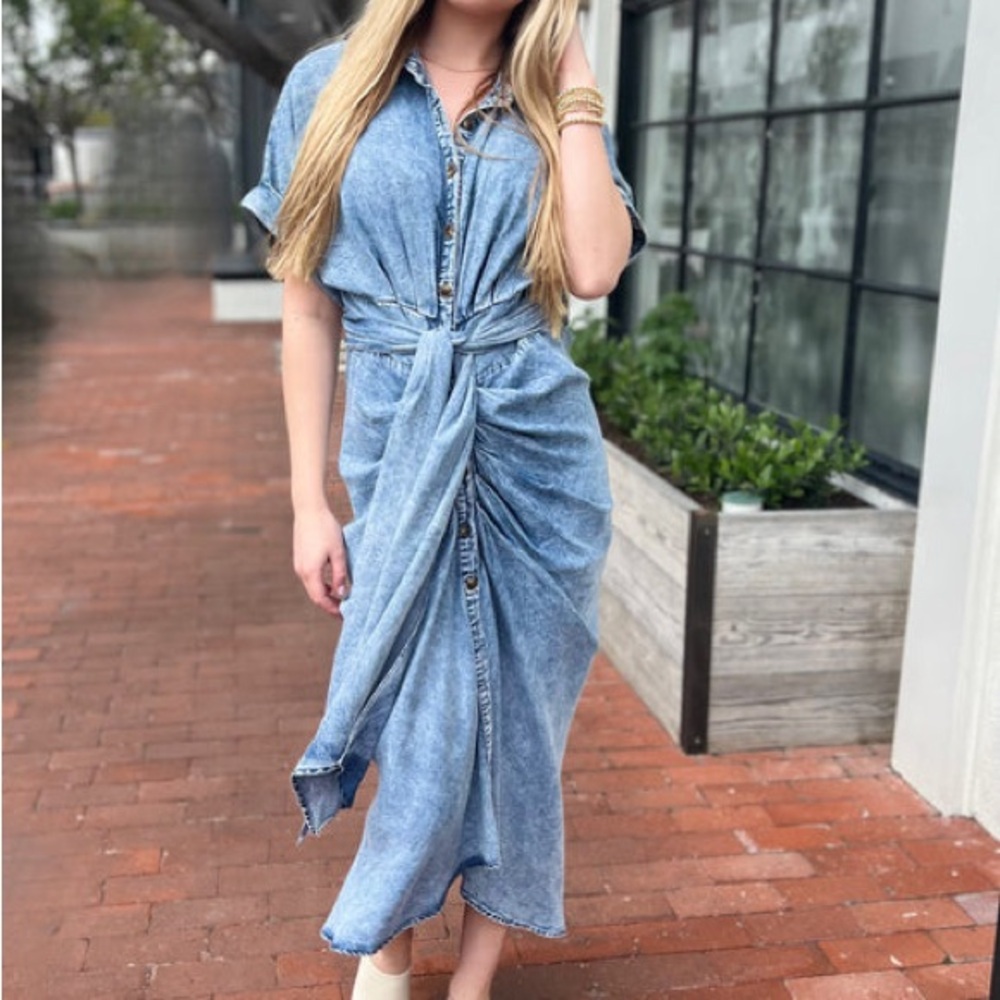 Oli & Hali Jean midi ruched dress